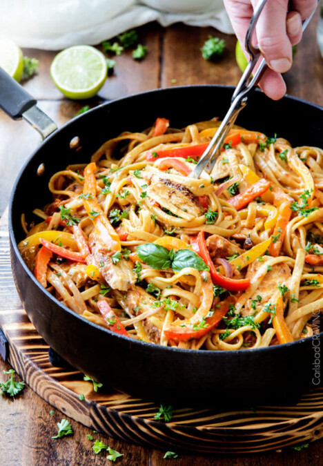 Cajun Chicken Pasta in the most amazing flavor bursting creamy Sun-dried Tomato Alfredo Sauce! The juicy spice rubbed chicken melts in your mouth and the pasta is 10000x better than any restaurant at a fraction of the cost and calories!