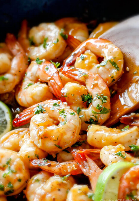 quick and easy Asian Sweet Chili Shrimp (grill or stovetop) - this is by far my favorite shrimp recipe! The tangy sweet heat sauce is incredible and its SO easy! 10 minute prep, 5 minutes to cook!