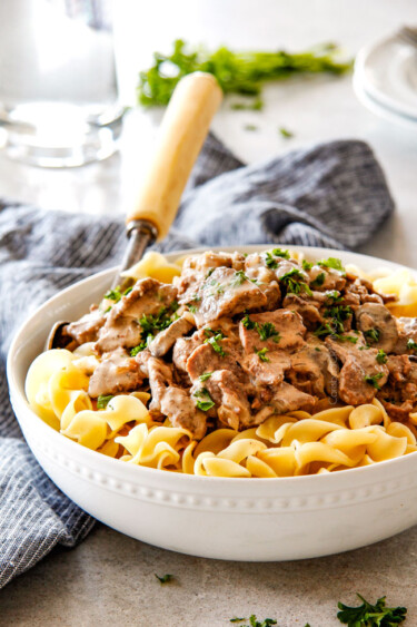 Beef Stroganoff (Slow Cooker) - Carlsbad Cravings