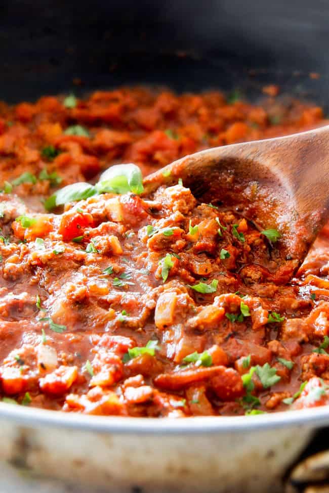  Quick and easy Weeknight Spaghetti Bolognese bursting with flavor on your table in under 30 minutes but tastes like its been simmering all day! We make this recipe more than ANY OTHER RECIPE! 