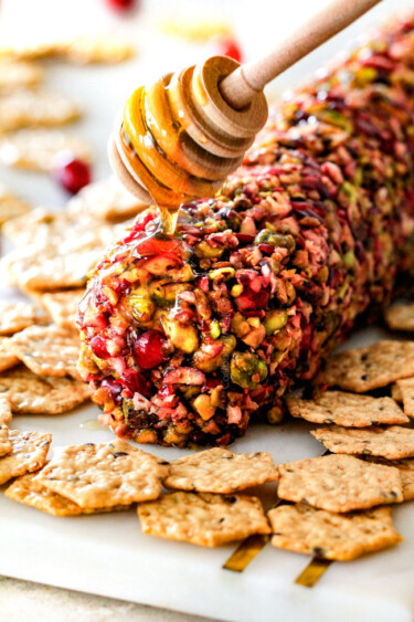 Easy Cranberry Pistachio Cheese Log (10 Minute Prep!)