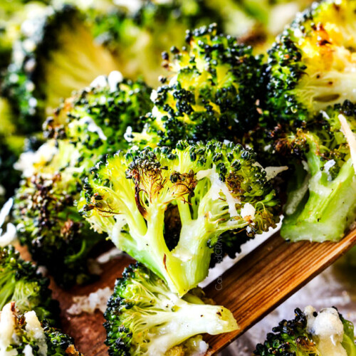 Perfect Roasted Broccoli Recipe (4 Ingredients)