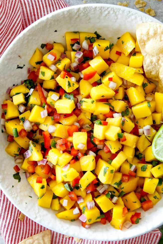 Hoe maak je Mango Salsa voor Cilantro Lime Garnalen Taco's