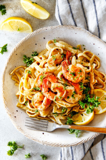 Lemon Garlic Shrimp Fettuccine Recipe - Carlsbad Cravings