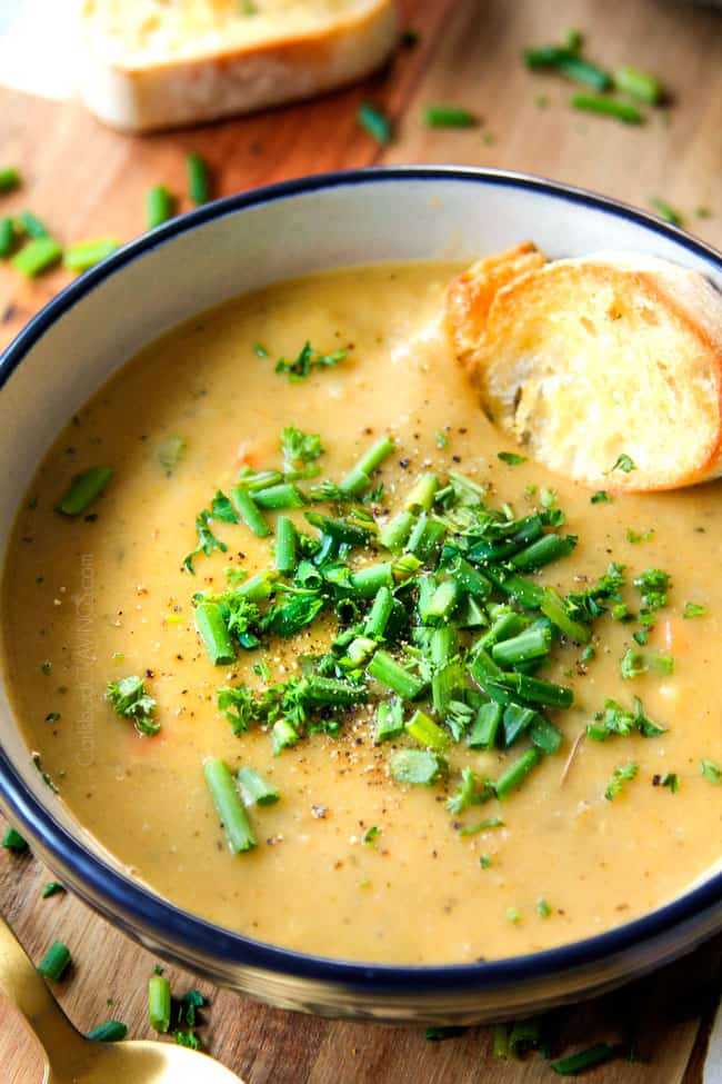 Potato Leek Soup (NO HEAVY CREAM + GLUTEN FREE)