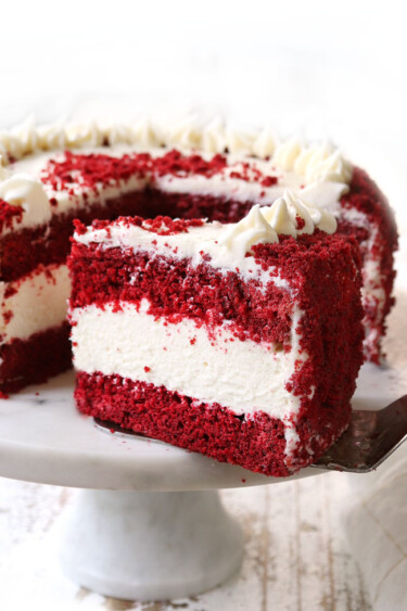 Red Velvet Cheesecake (red velvet cake + no bake cheesecake!) (Make Ahead!)