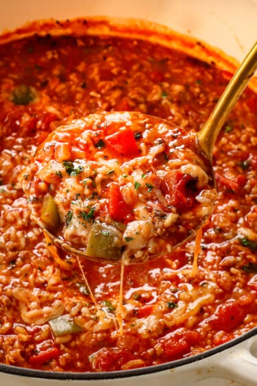 Stuffed Pepper Soup + Video (Made in ONE POT!)