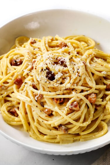 Spaghetti Carbonara + Video (step By Step Photos, Tips And Tricks!)