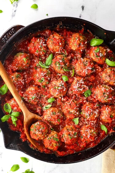 Italian Turkey Meatballs with the BEST SAUCE! + VIDEO (Meal Prep)