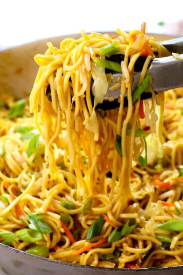 Easy Chow Mein Recipe - Carlsbad Cravings