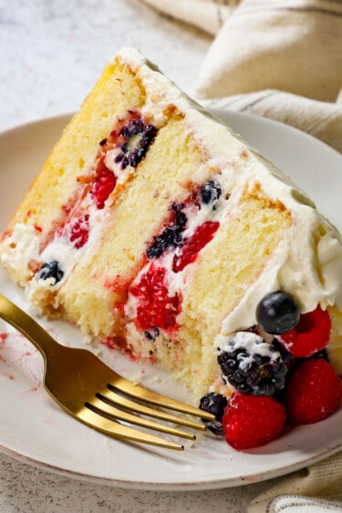 Best Chantilly Cake Recipe - Carlsbad Cravings