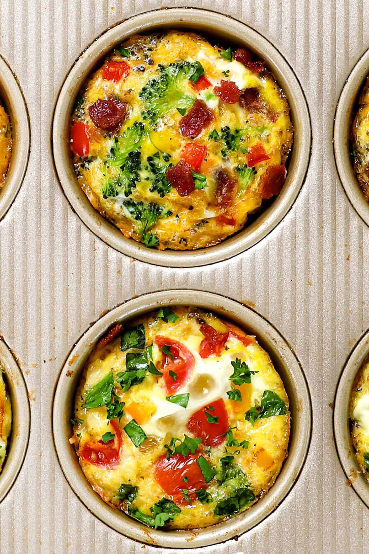 showing how to make egg muffins by cooling muffins after baking in a muffin tin
