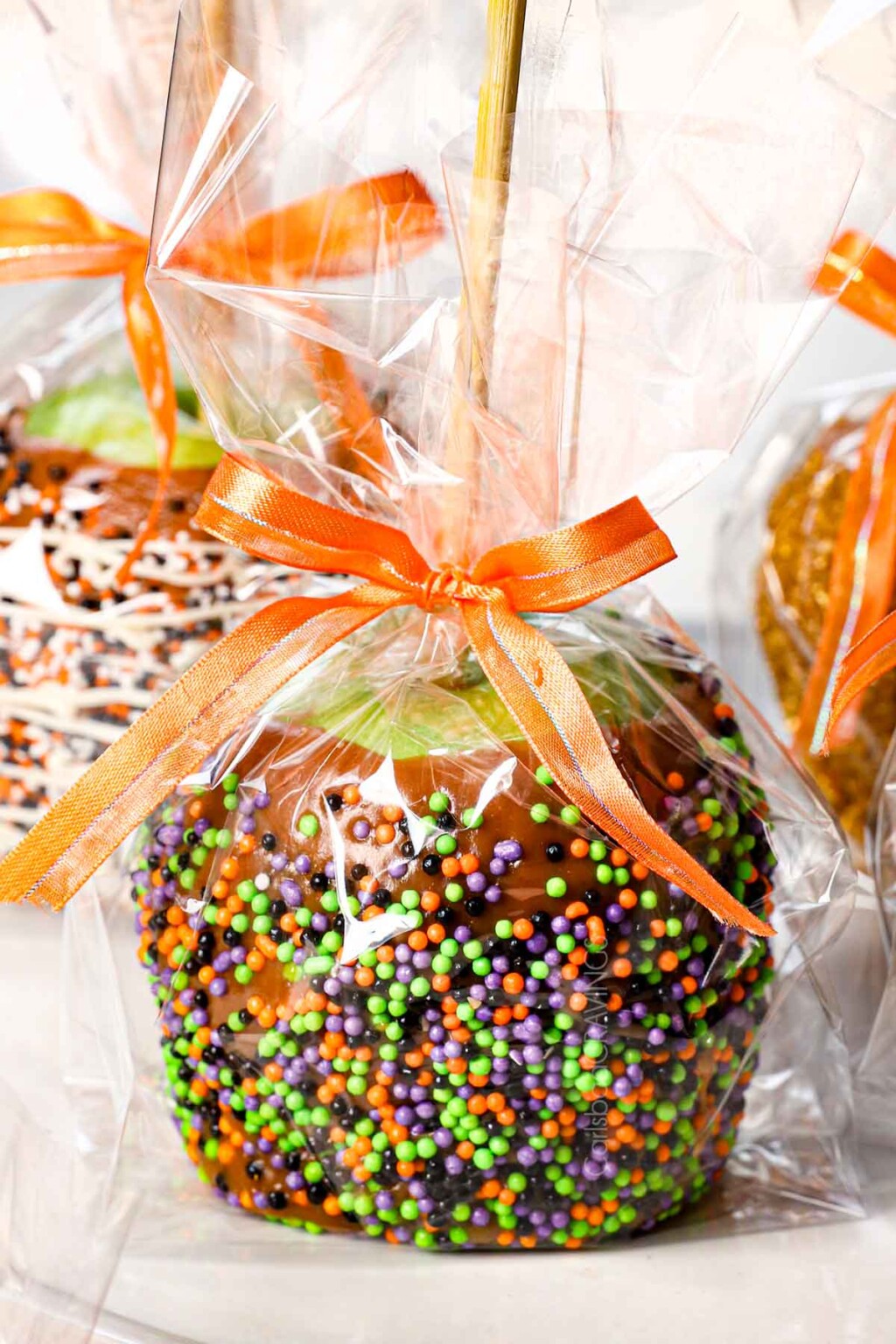 Caramel Apples Recipe - Carlsbad Cravings